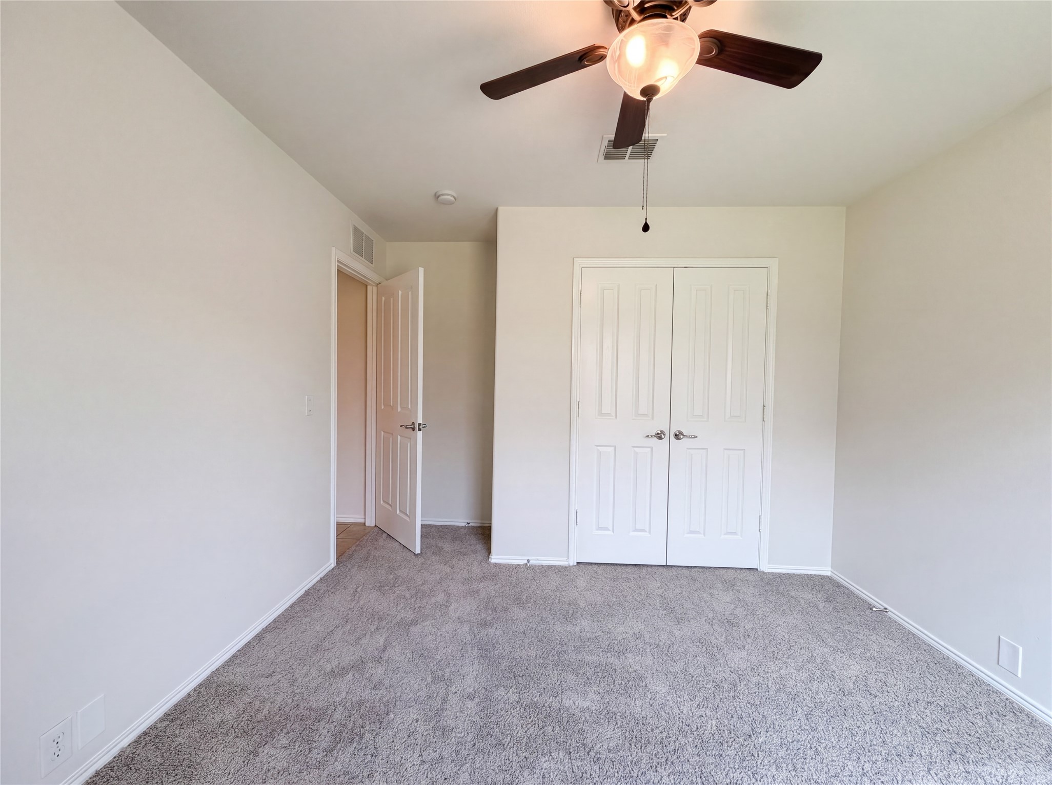 903 Mazatlan Court Arlington TX 76002