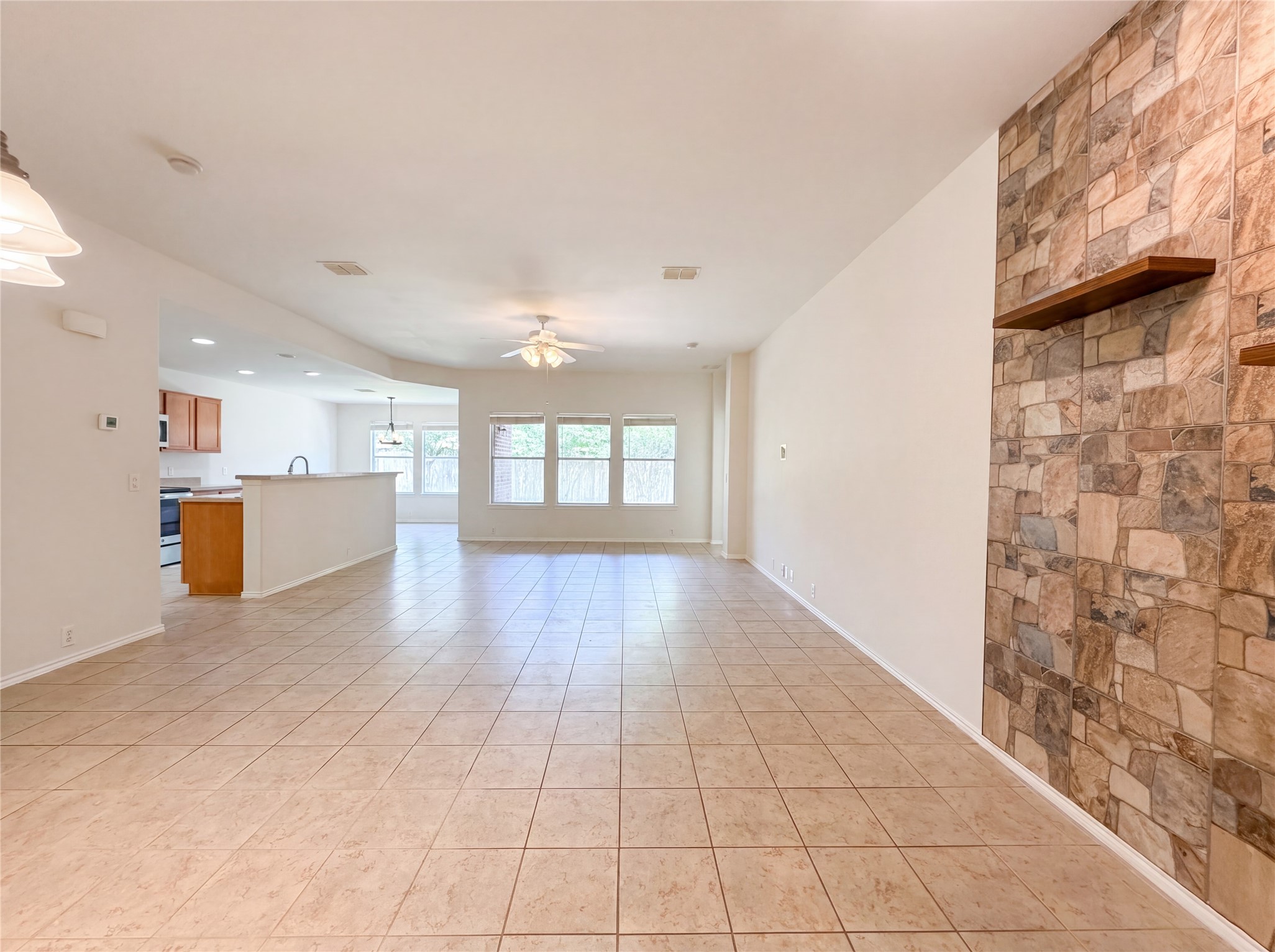 903 Mazatlan Court Arlington TX 76002