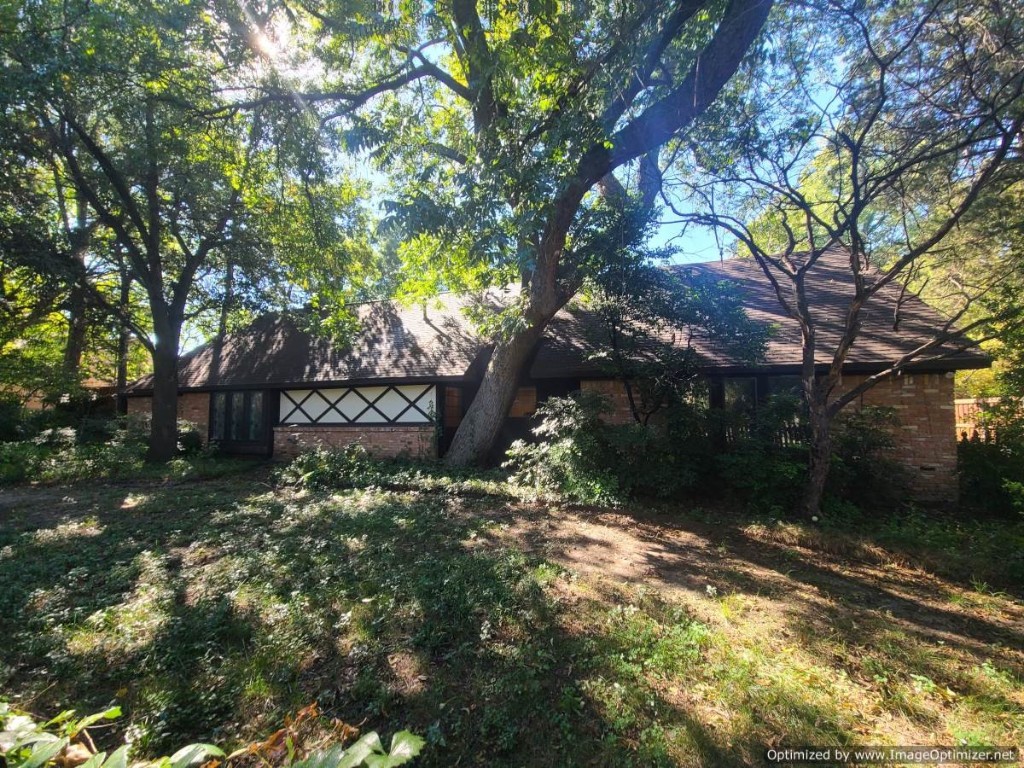3824 Echo Brook Lane Dallas TX 75229