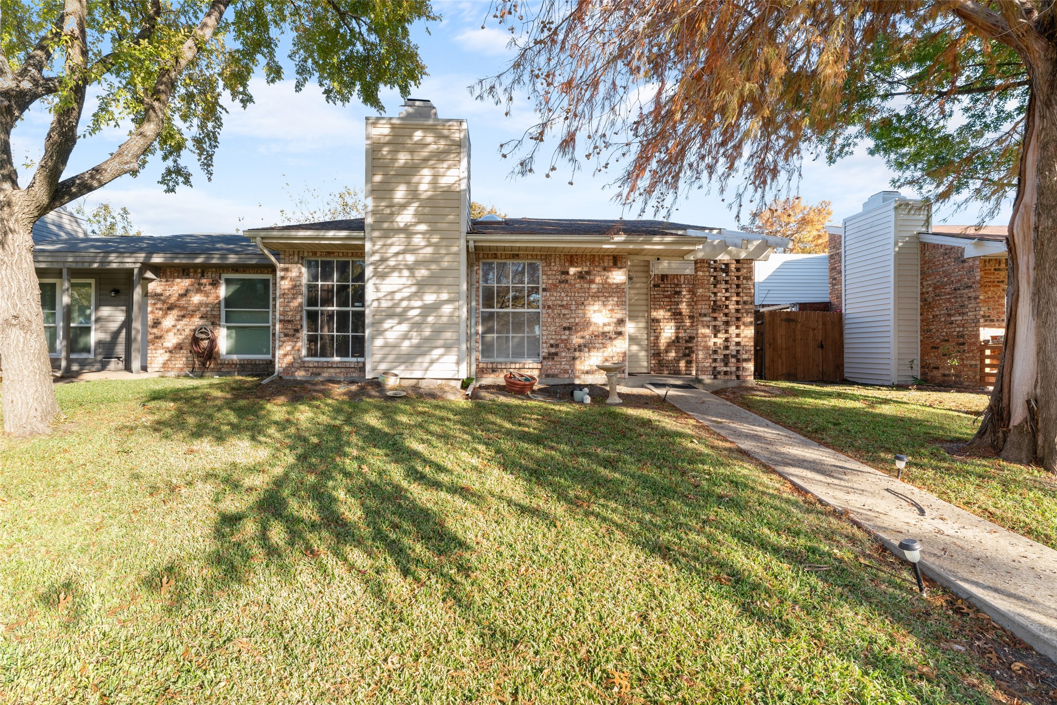 2434 Red River Street Mesquite TX 75150