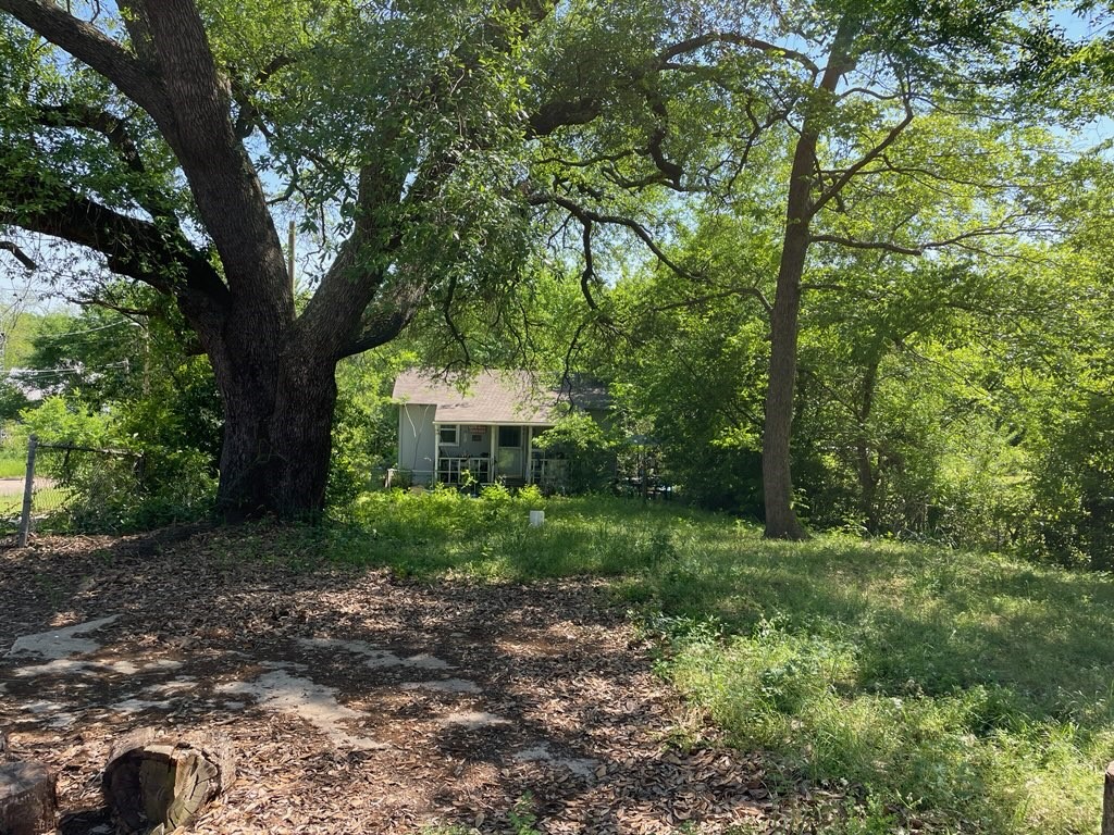 201 W Gilmer Street Big Sandy TX 75755