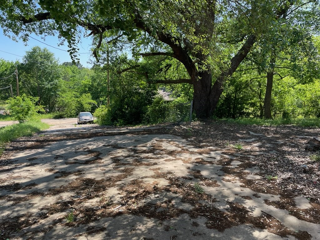 201 W Gilmer Street Big Sandy TX 75755