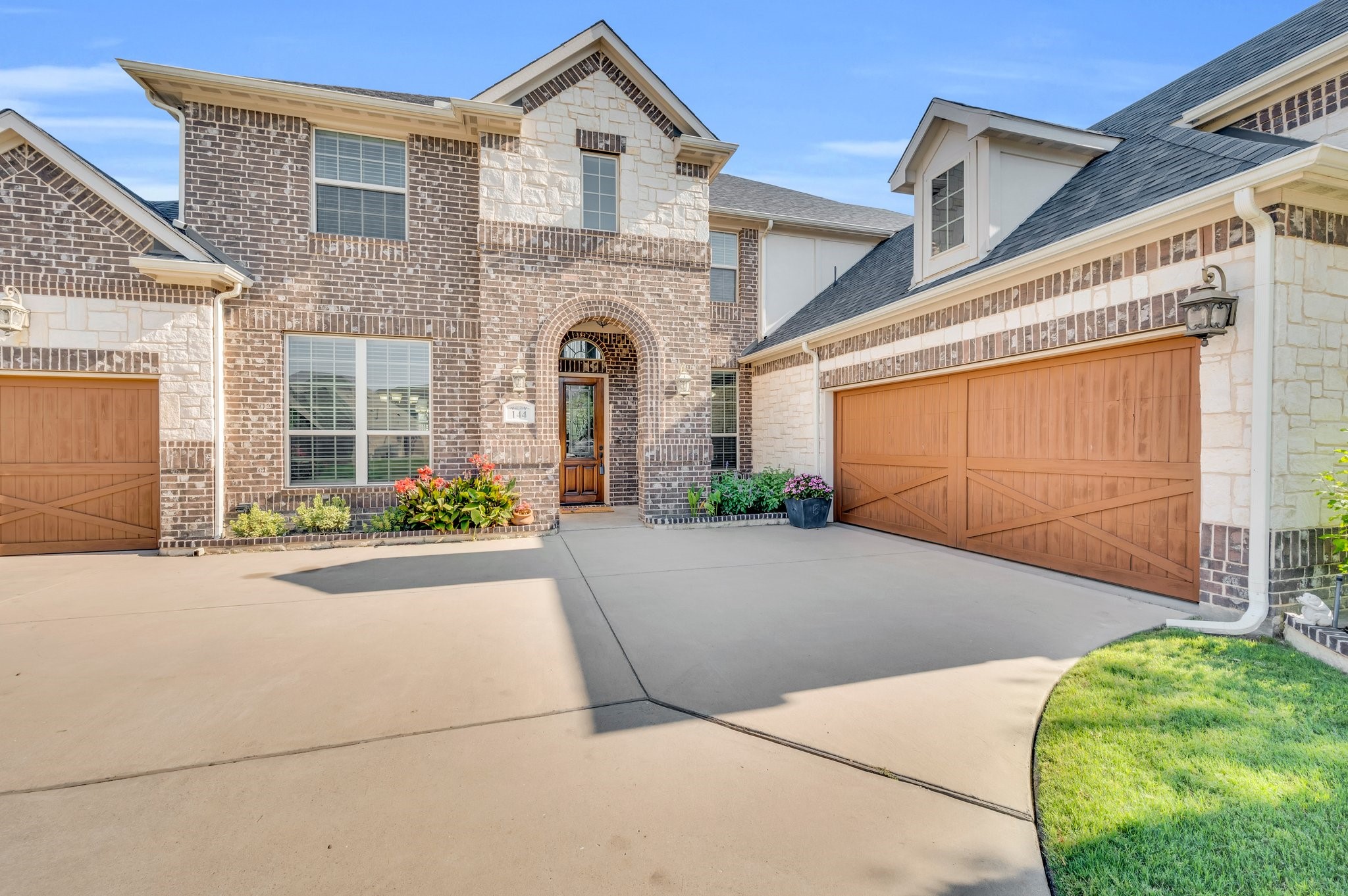144 Diablo Drive Burleson TX 76028