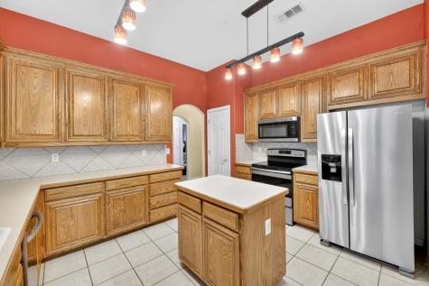 4933 Happy Trail Fort Worth TX 76244