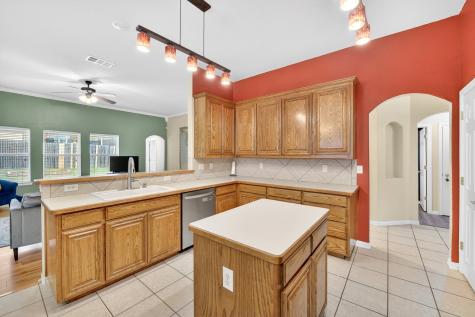 4933 Happy Trail Fort Worth TX 76244