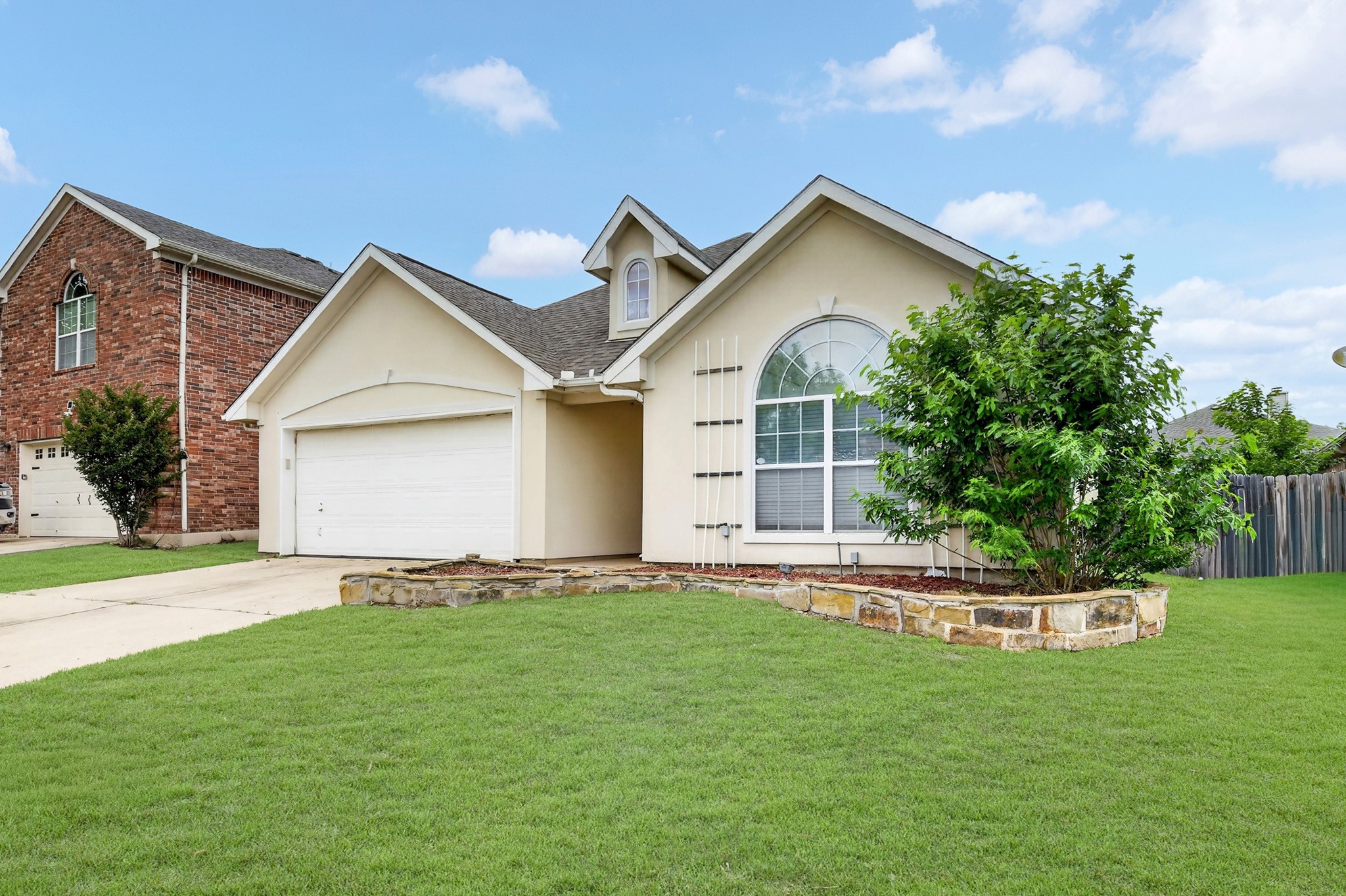 4933 Happy Trail Fort Worth TX 76244