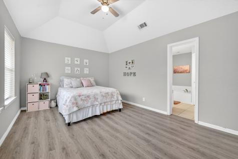4933 Happy Trail Fort Worth TX 76244