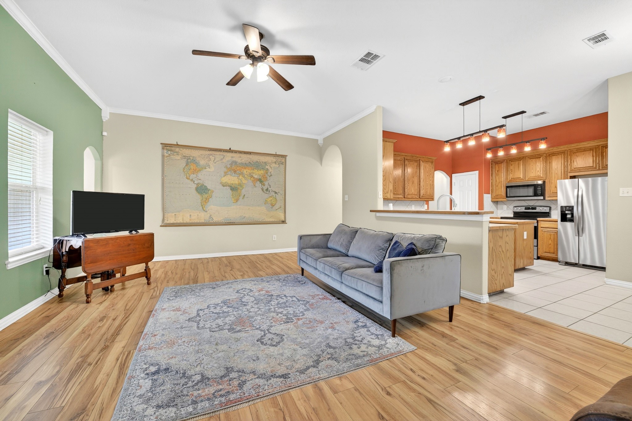 4933 Happy Trail Fort Worth TX 76244