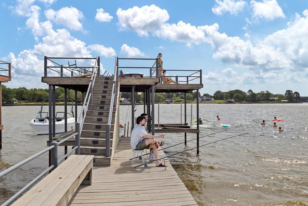 224 Pin Oak Drive Mabank TX 75156
