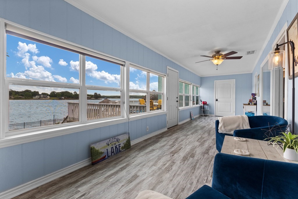 224 Pin Oak Drive Mabank TX 75156
