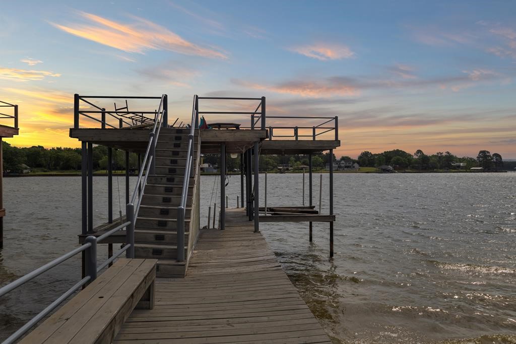 224 Pin Oak Drive Mabank TX 75156