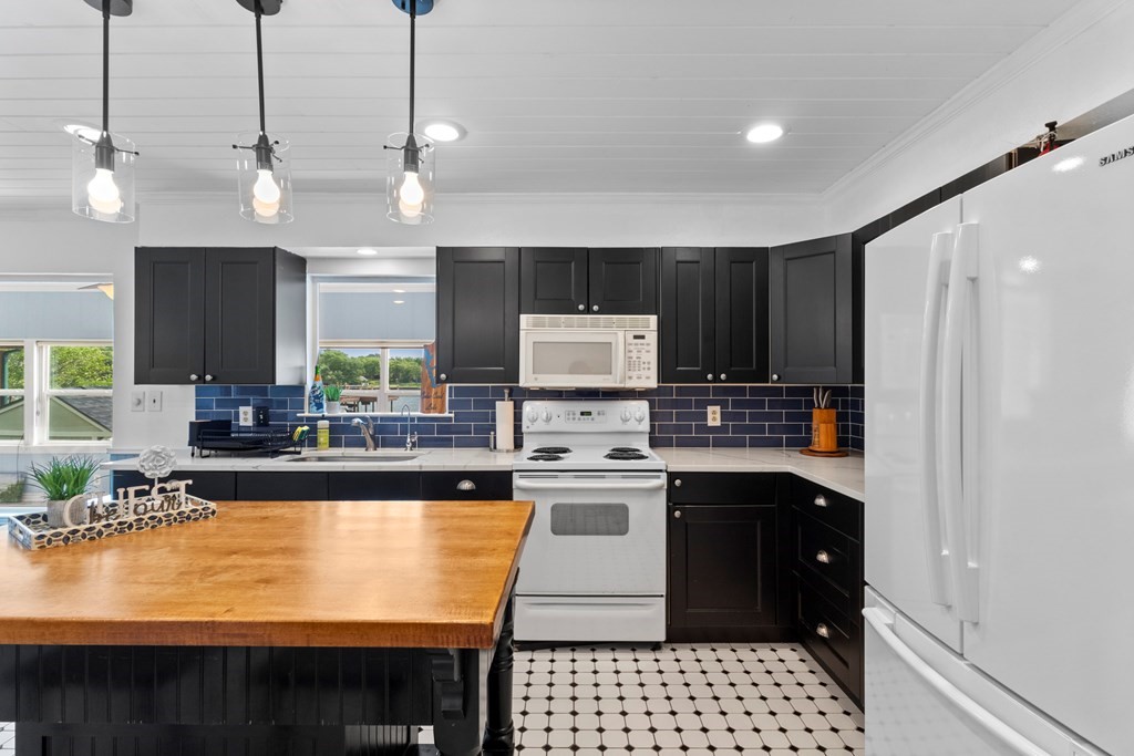 224 Pin Oak Drive Mabank TX 75156