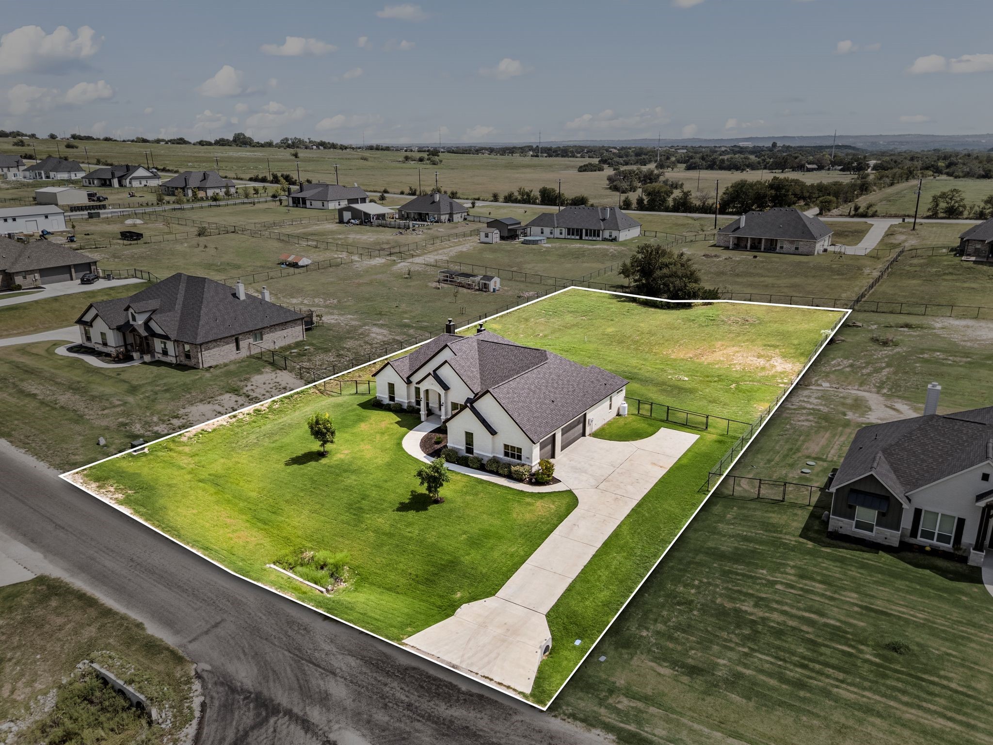 313 Oak Meadow Lane Weatherford TX 76085
