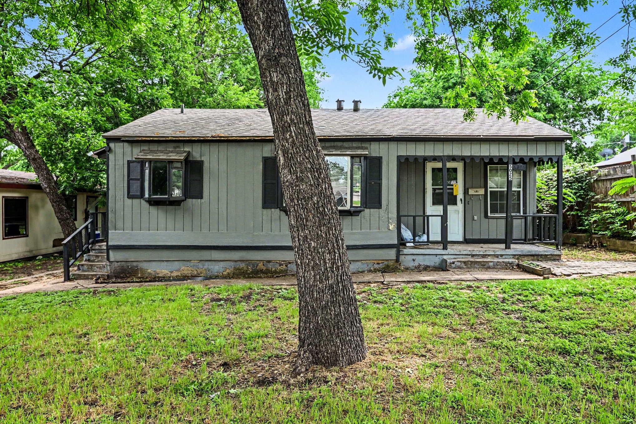5025 N Langley Road River Oaks TX 76114