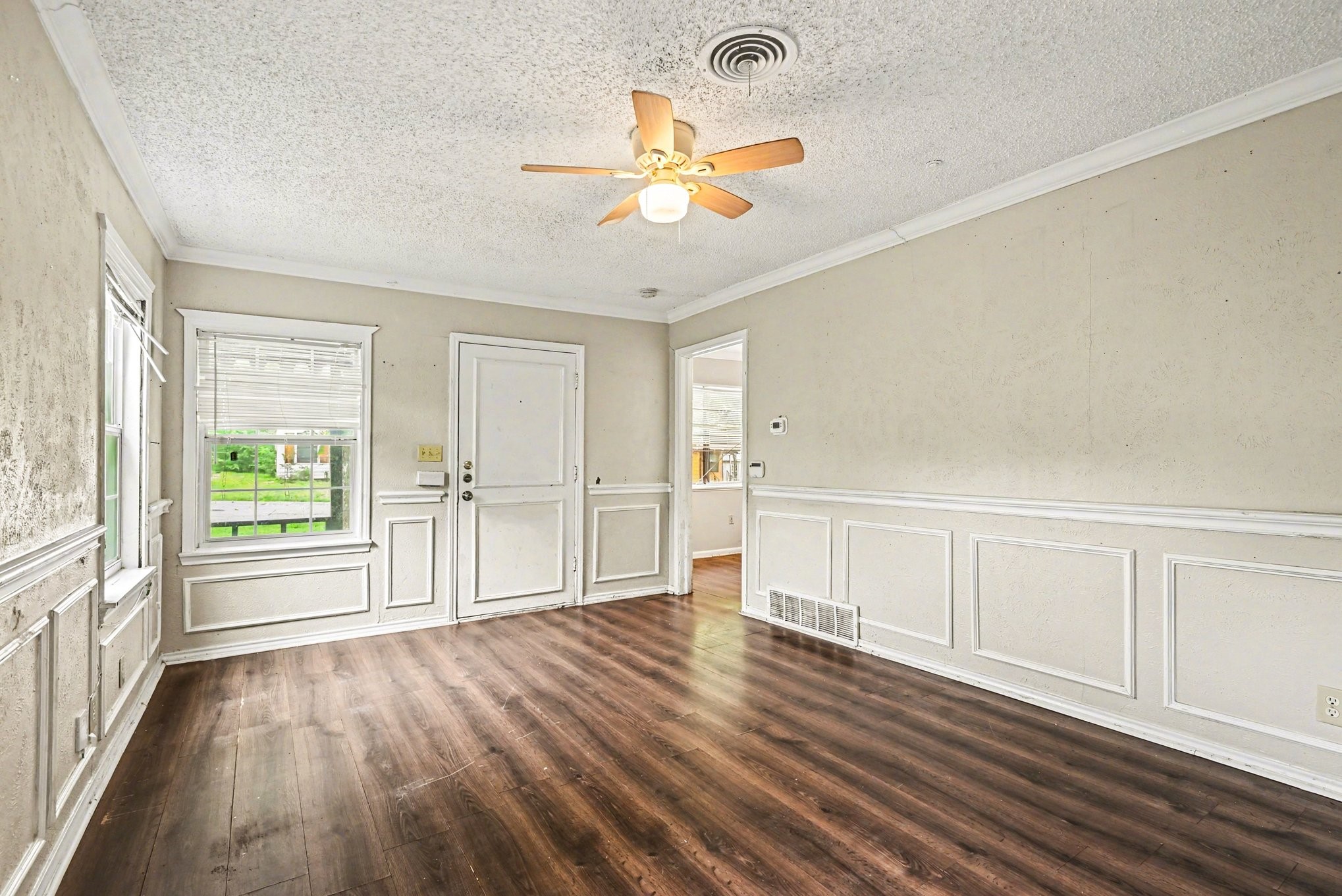 5025 N Langley Road River Oaks TX 76114