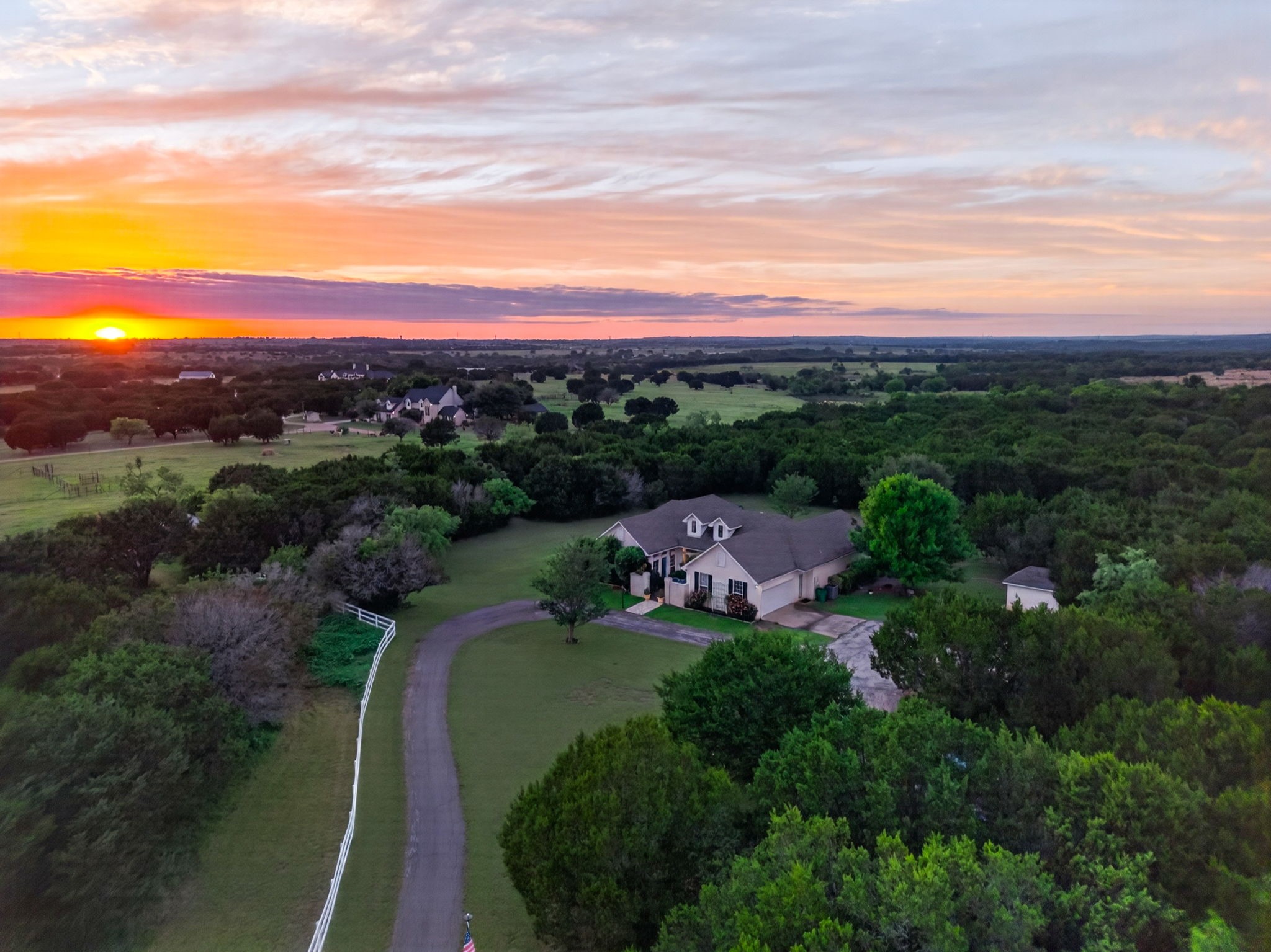 6813 Running Deer Court Granbury TX 76049