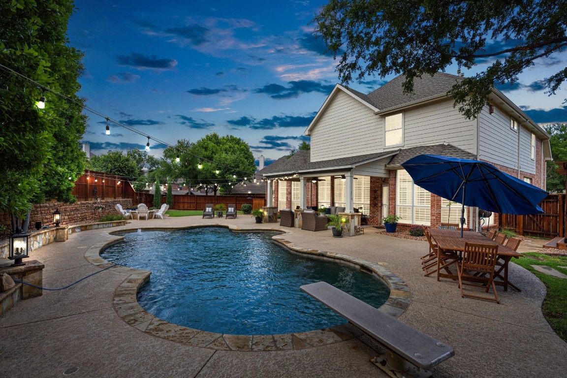 1098 Metalmark Court Lantana TX 76226