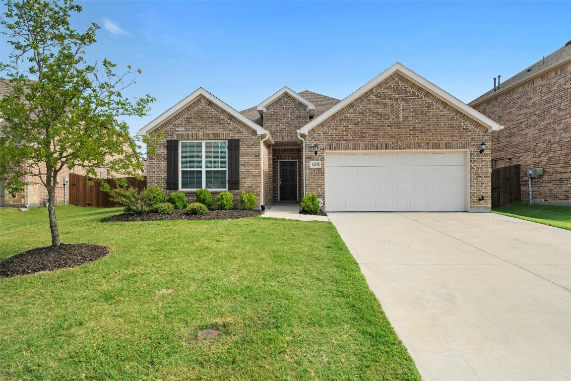 1209 Glacier Court Celina TX 75009