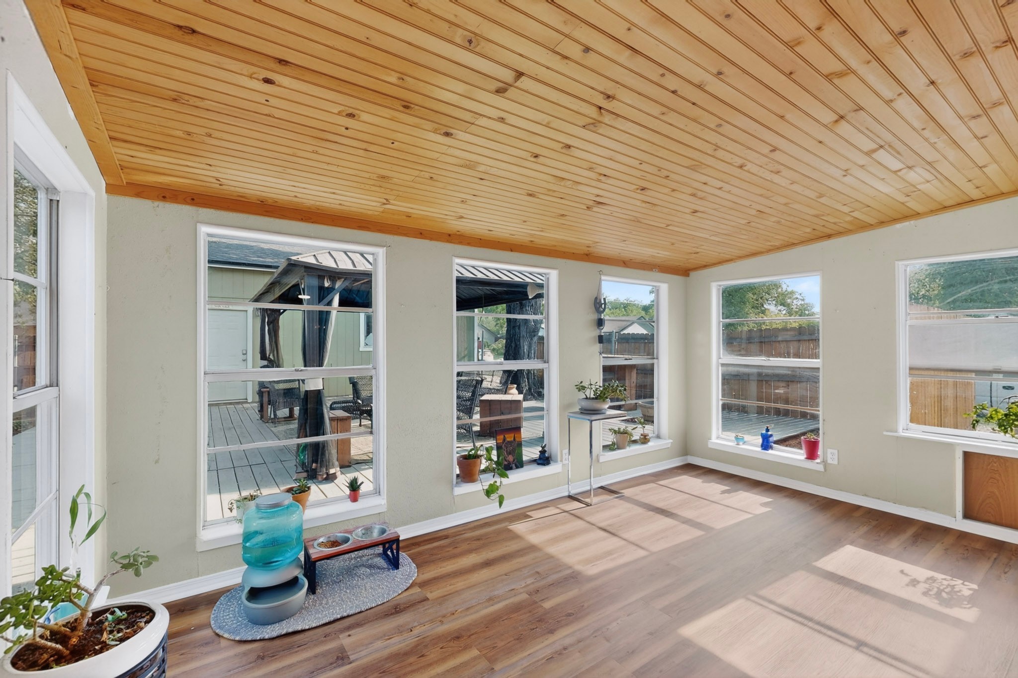 2238 Sussex Drive Garland TX 75041