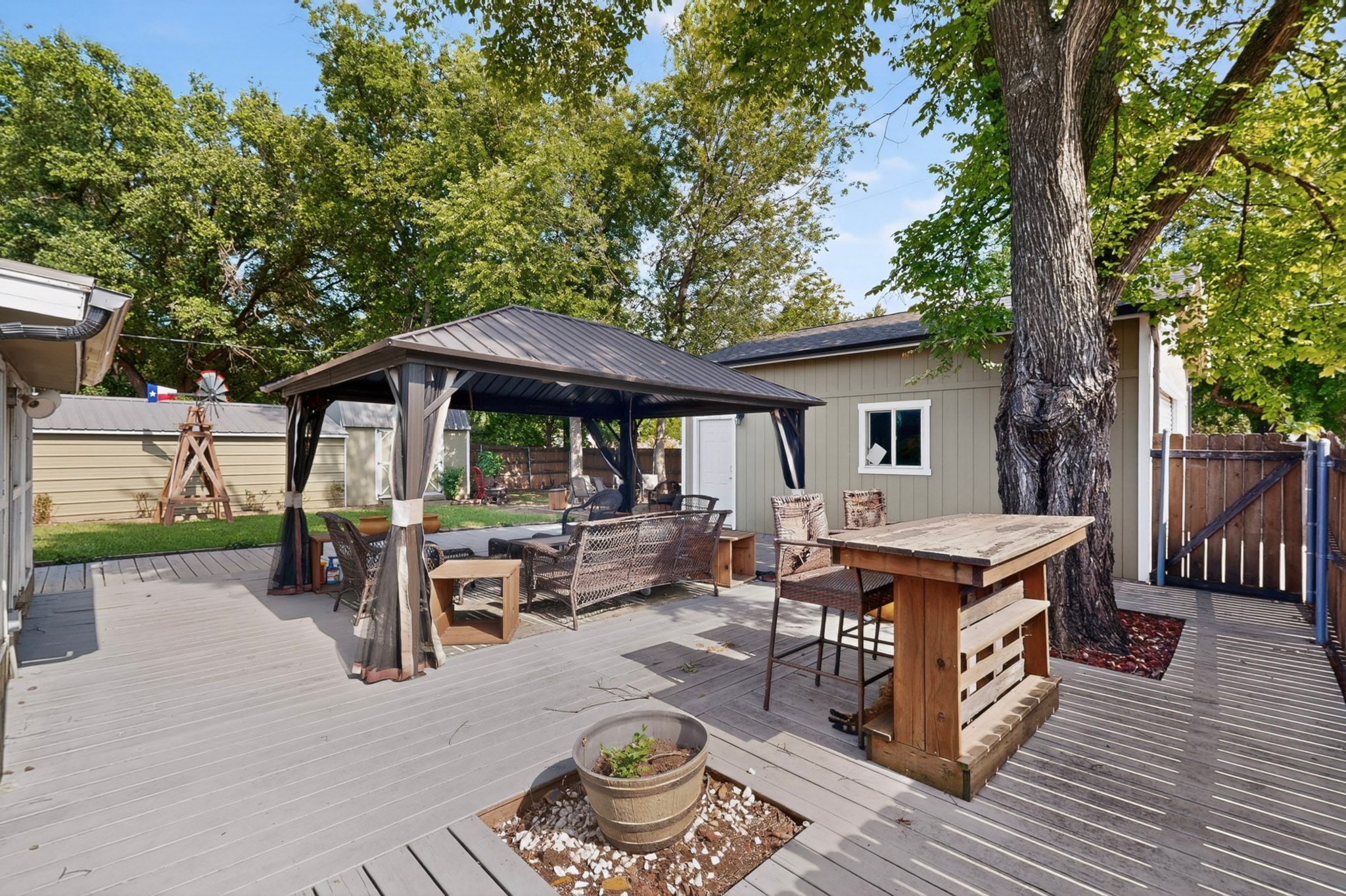 2238 Sussex Drive Garland TX 75041