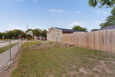 2238 Sussex Drive Garland TX 75041