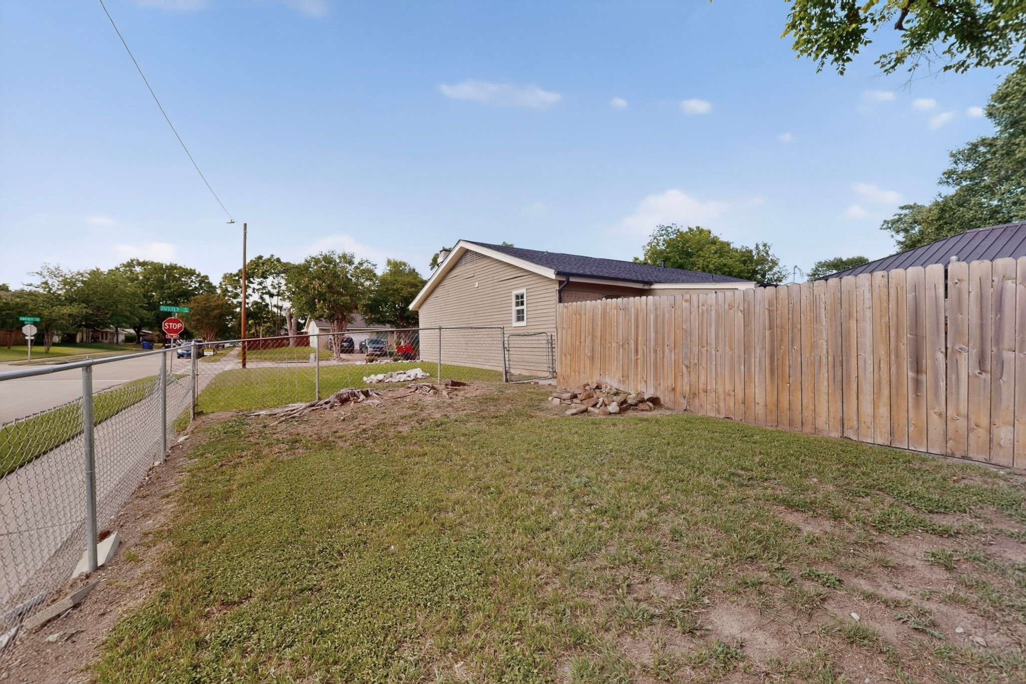 2238 Sussex Drive Garland TX 75041