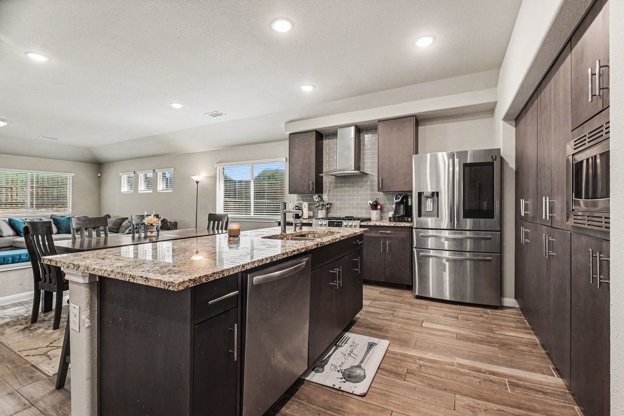 1205 Coyote Ridge Aubrey TX 76227
