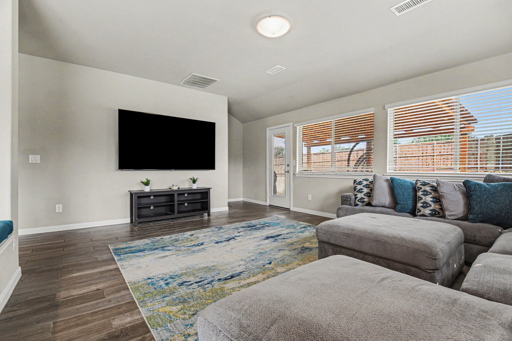 1205 Coyote Ridge Aubrey TX 76227