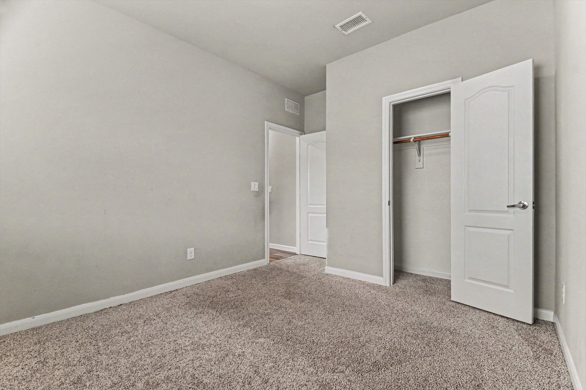 1205 Coyote Ridge Aubrey TX 76227