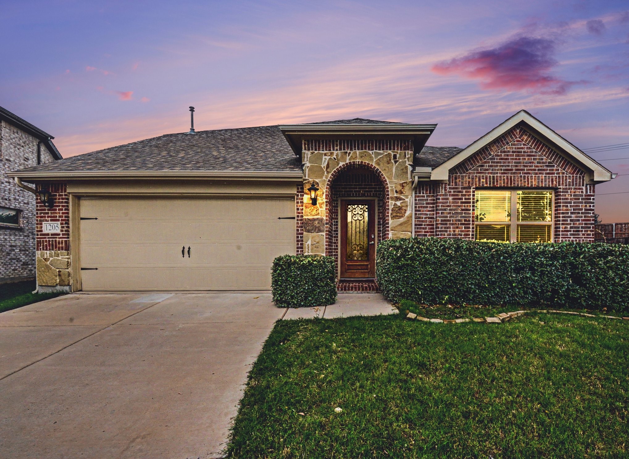1205 Coyote Ridge Aubrey TX 76227