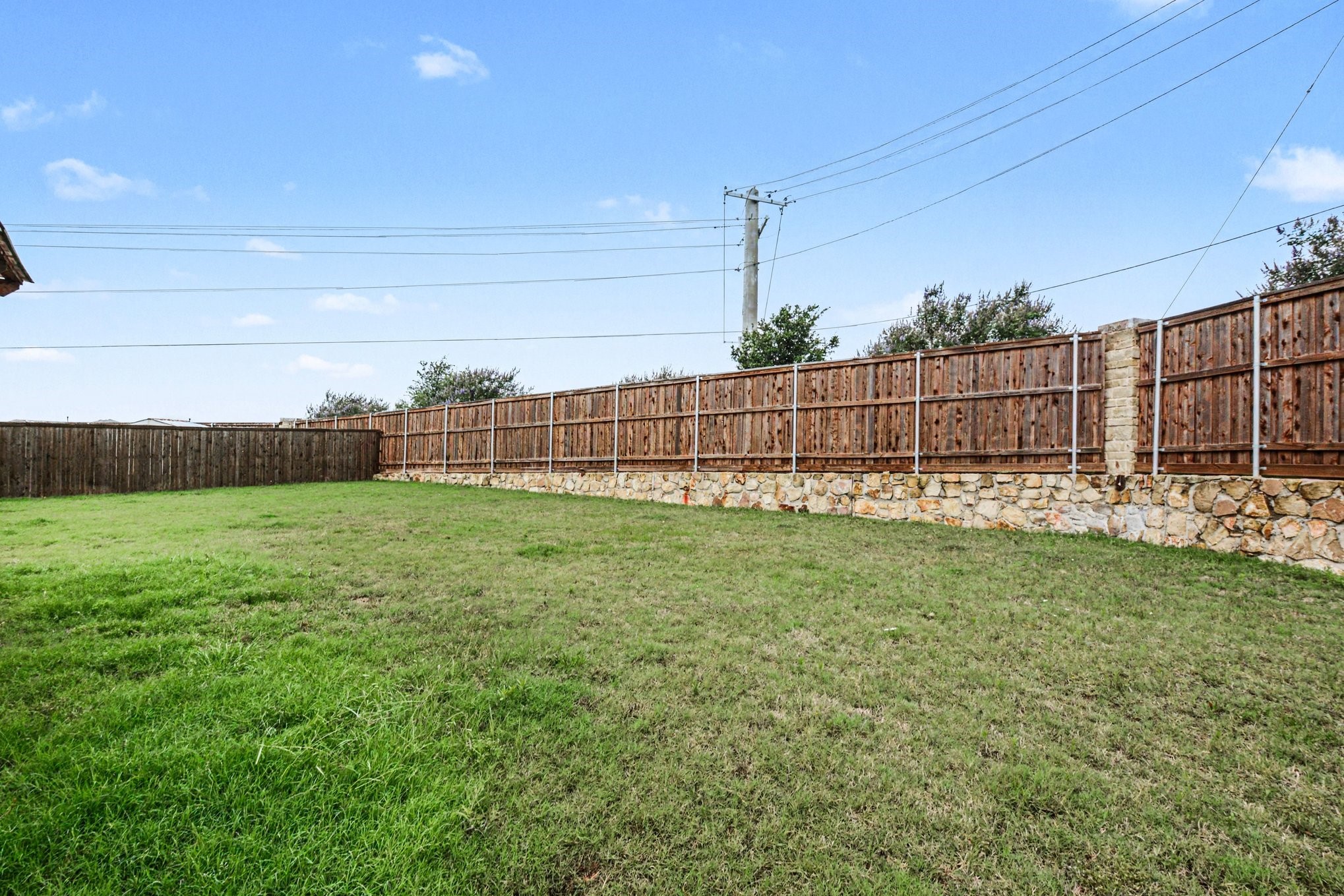 1205 Coyote Ridge Aubrey TX 76227