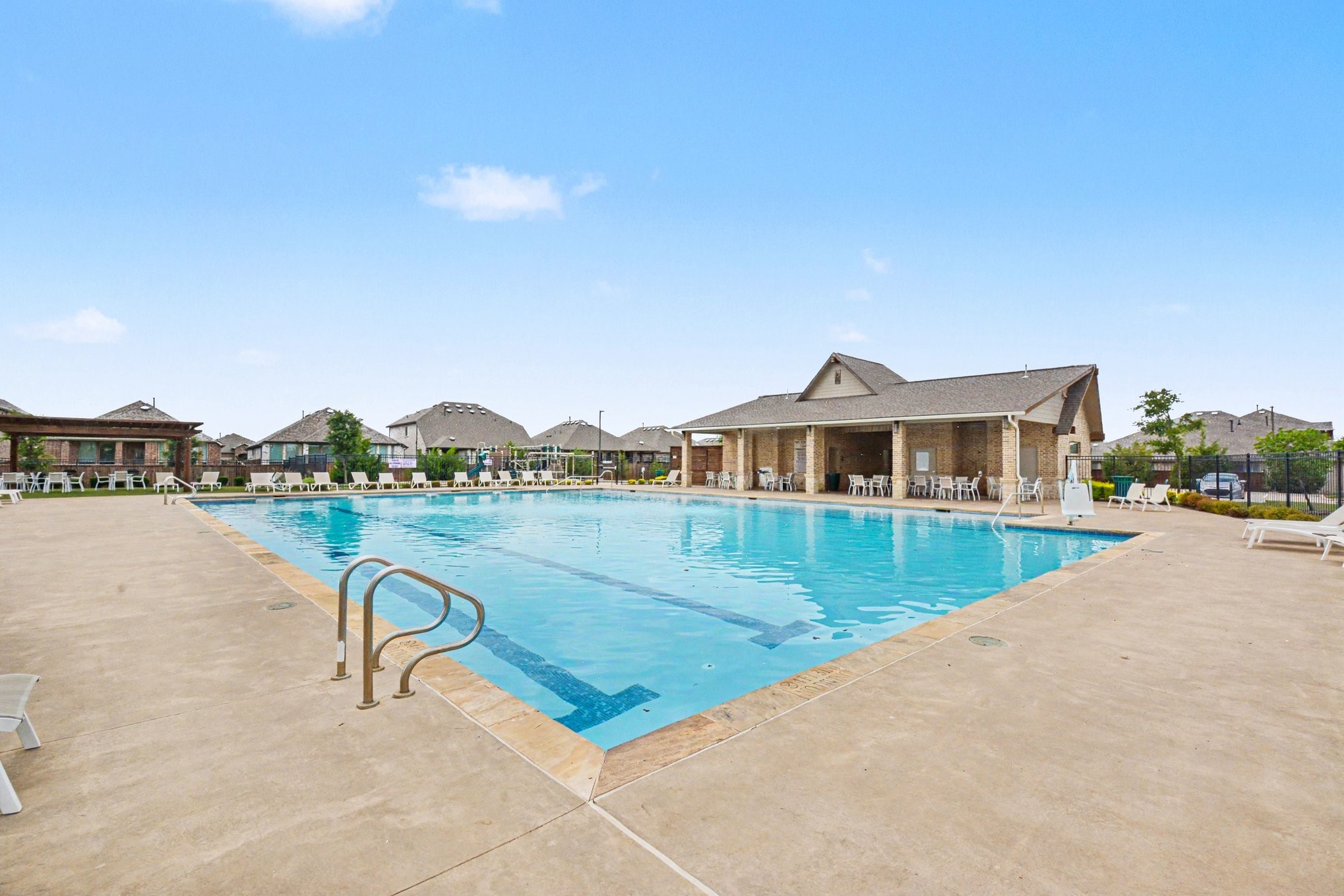 1205 Coyote Ridge Aubrey TX 76227