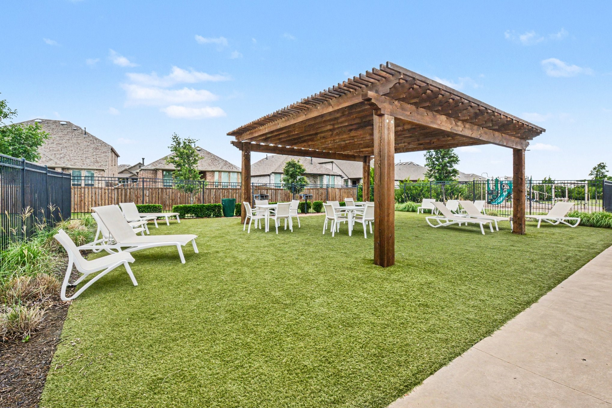 1205 Coyote Ridge Aubrey TX 76227