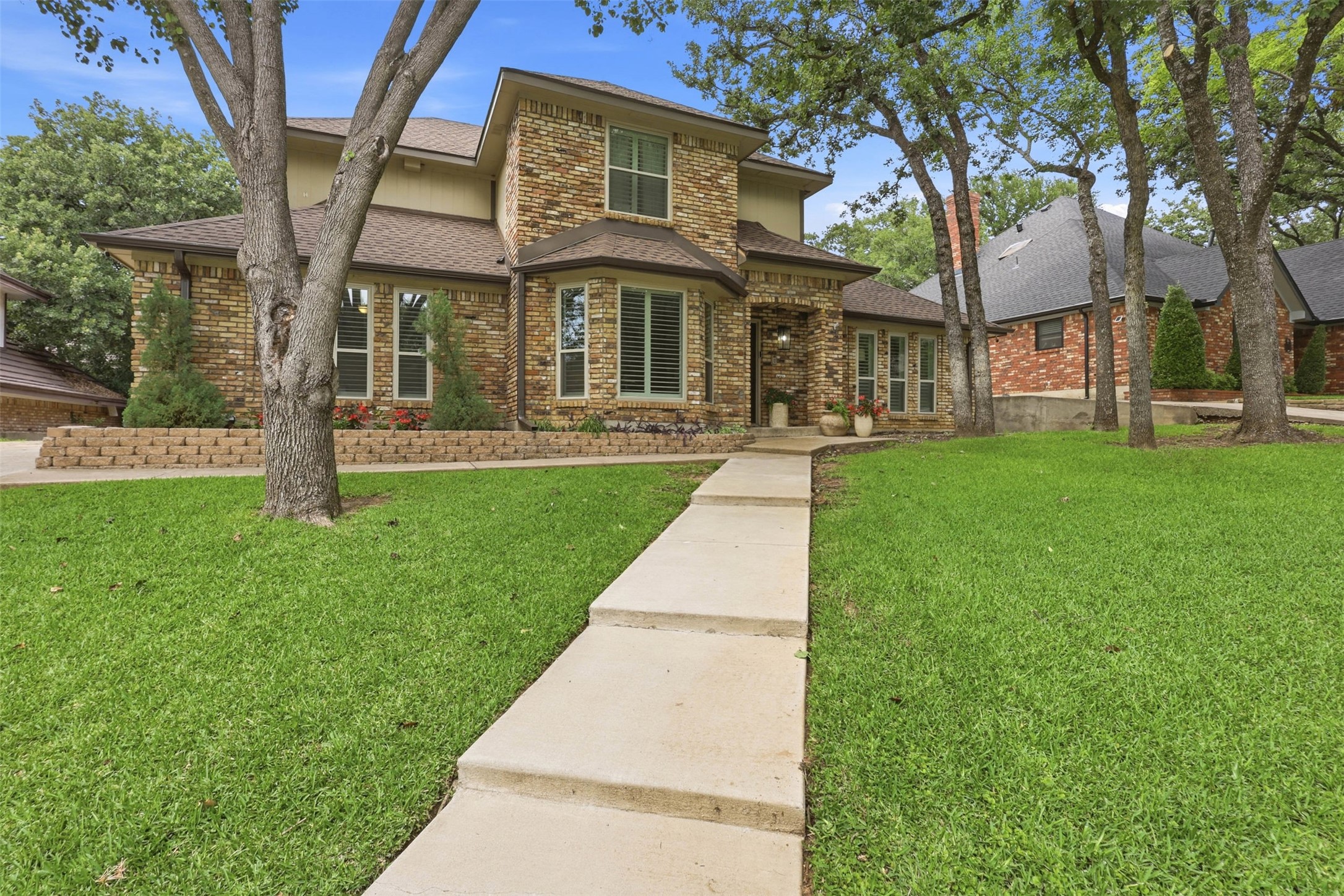 6405 Amicable Drive Arlington TX 76016