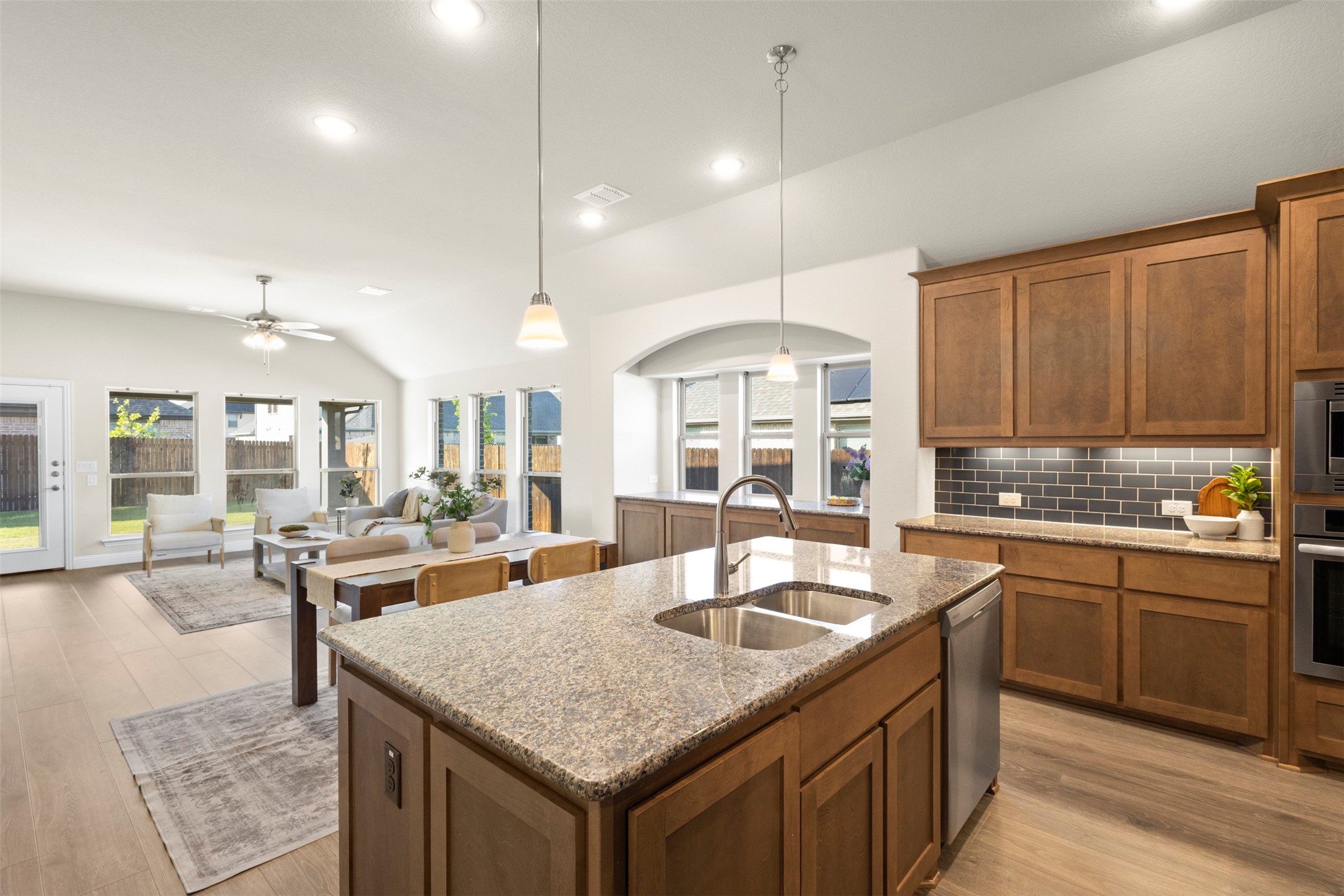 199 Mockingbird Drive Waxahachie TX 75165