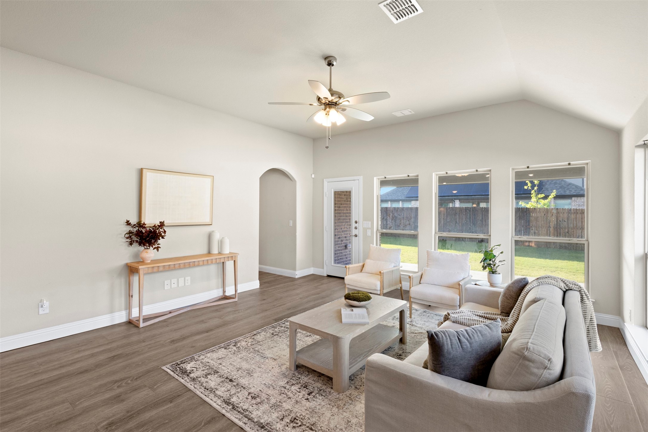 199 Mockingbird Drive Waxahachie TX 75165