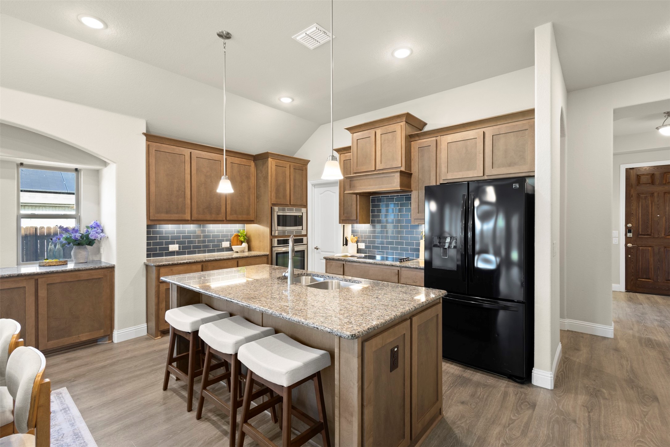 199 Mockingbird Drive Waxahachie TX 75165