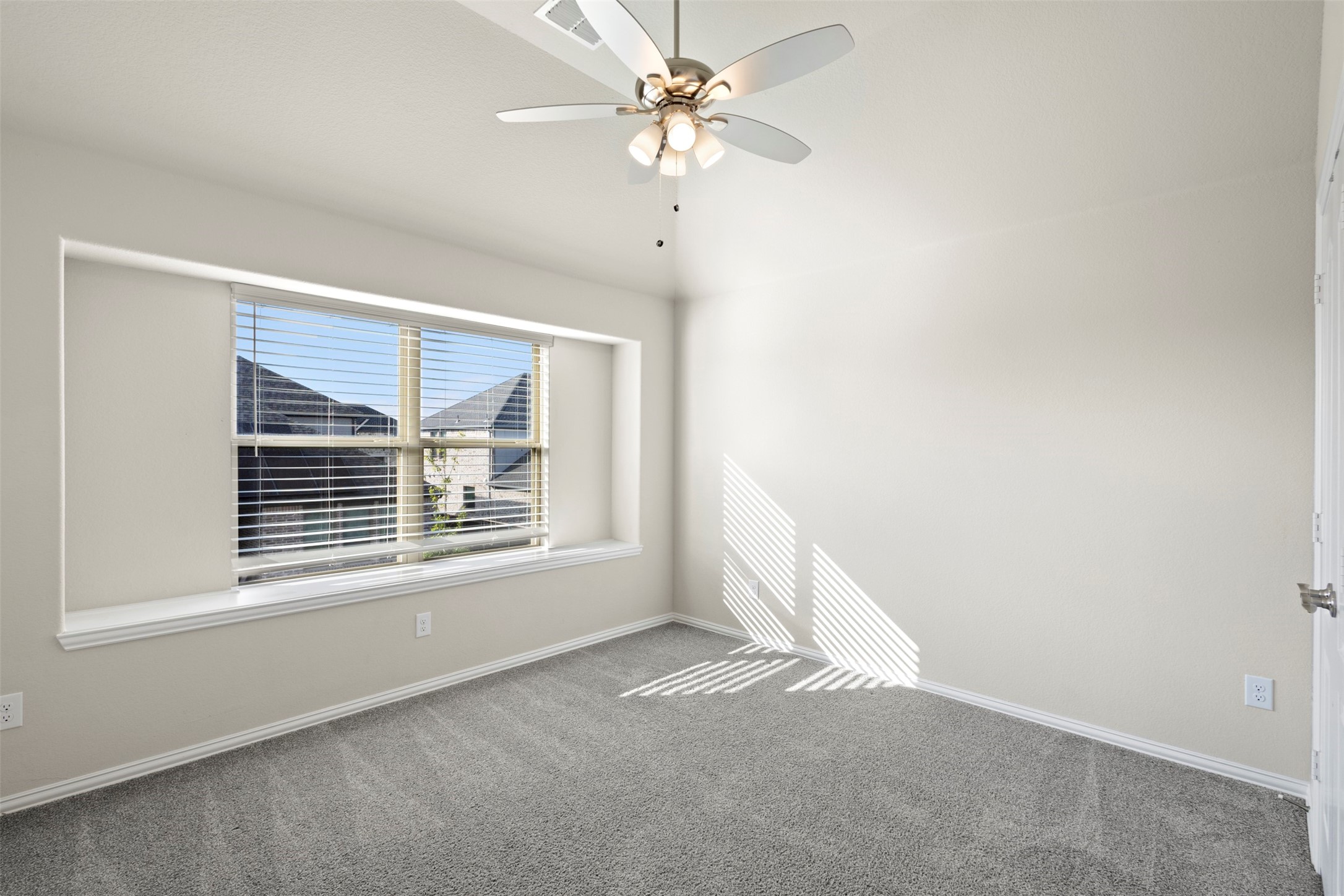 199 Mockingbird Drive Waxahachie TX 75165