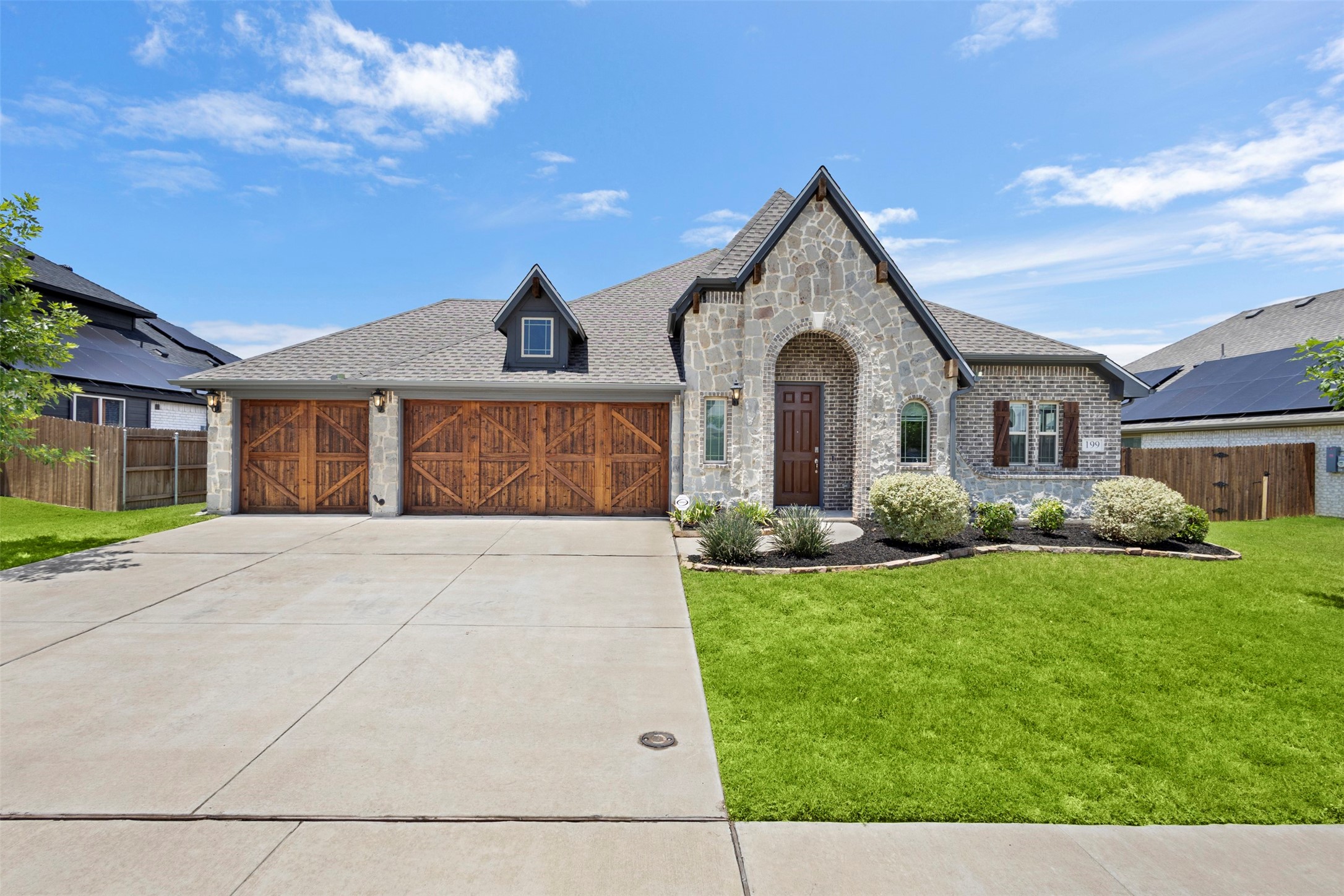 199 Mockingbird Drive Waxahachie TX 75165