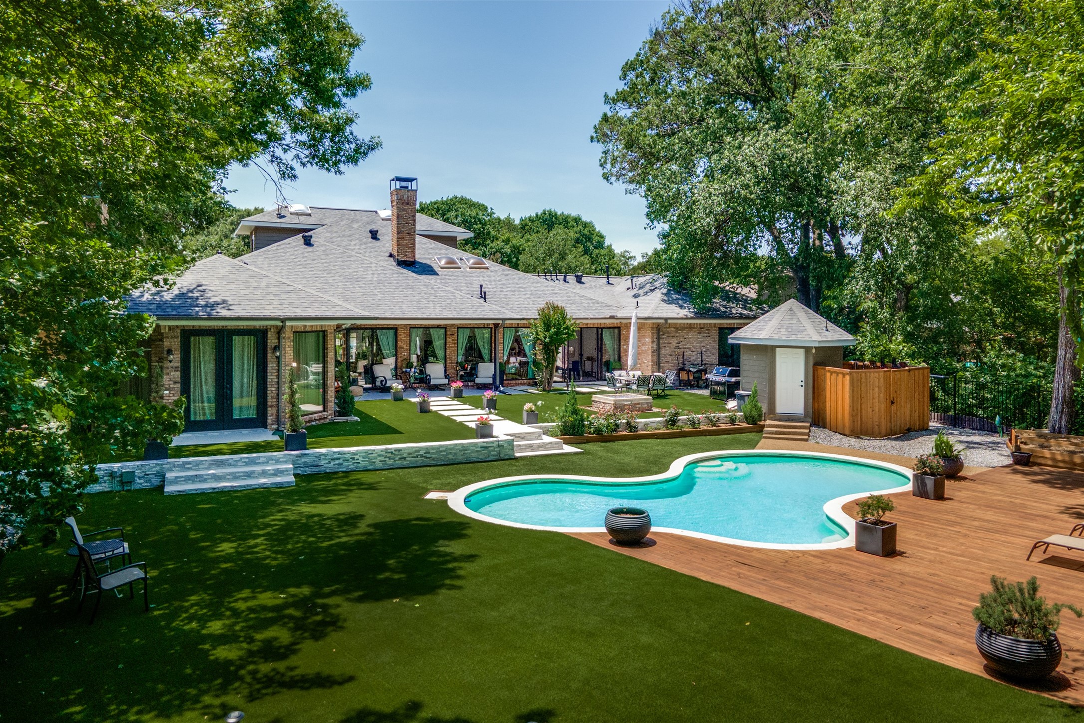 6211 Baymar Lane Dallas TX 75252