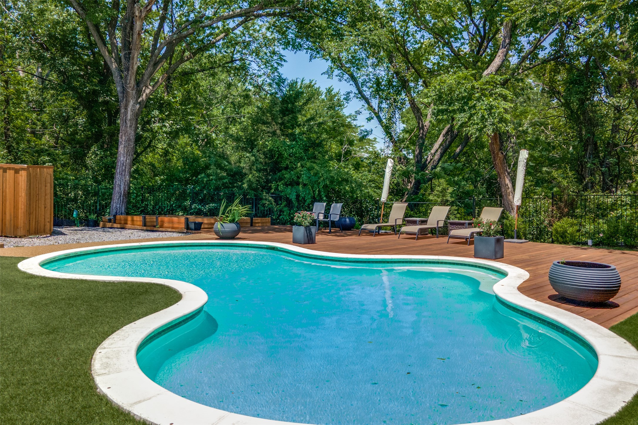6211 Baymar Lane Dallas TX 75252
