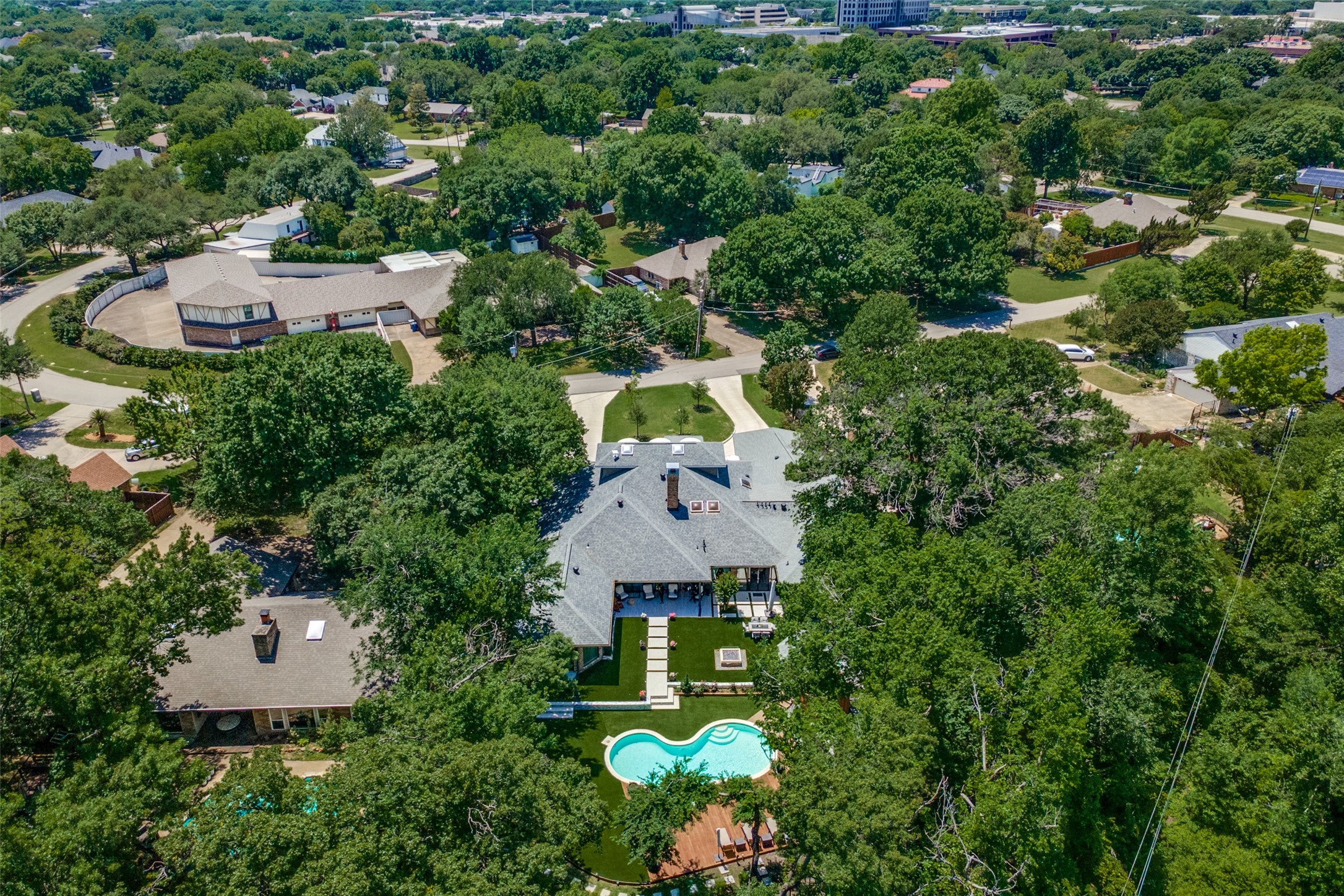 6211 Baymar Lane Dallas TX 75252