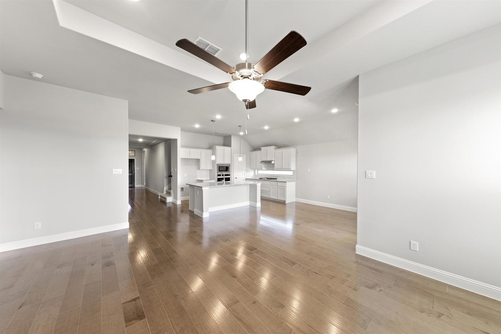 1100 Rushing Court Aubrey TX 76227