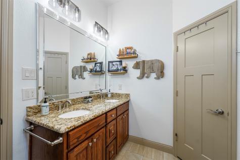 1905 Town Creek Circle Weatherford TX 76086