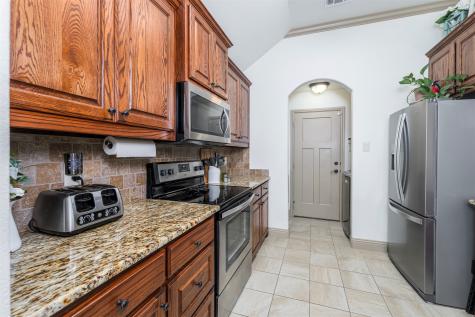 1905 Town Creek Circle Weatherford TX 76086