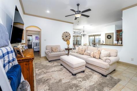 1905 Town Creek Circle Weatherford TX 76086