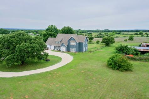 3605 County Road 1102 Grandview TX 76050