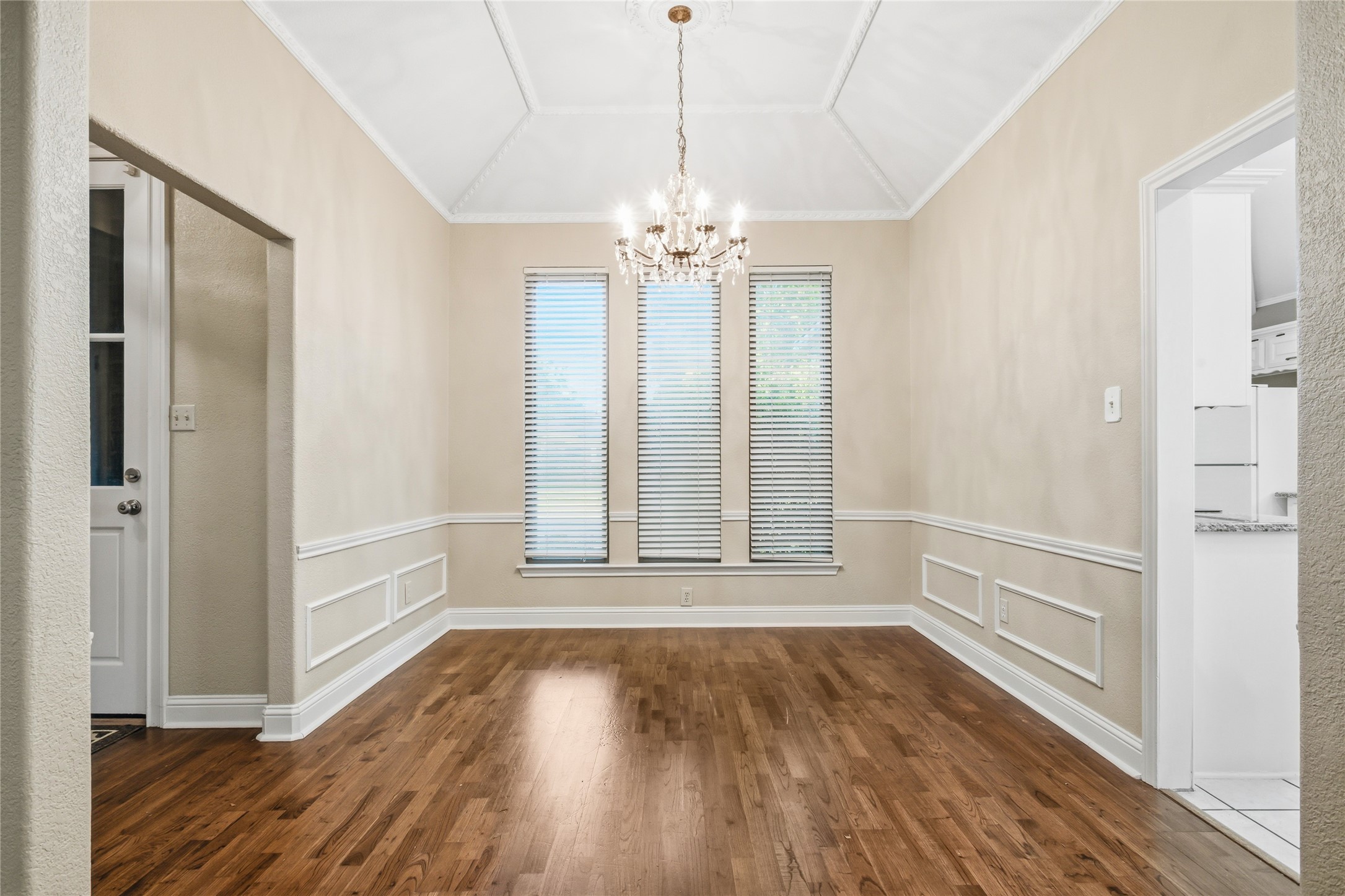 217 Willowcrest Drive Garland TX 75040