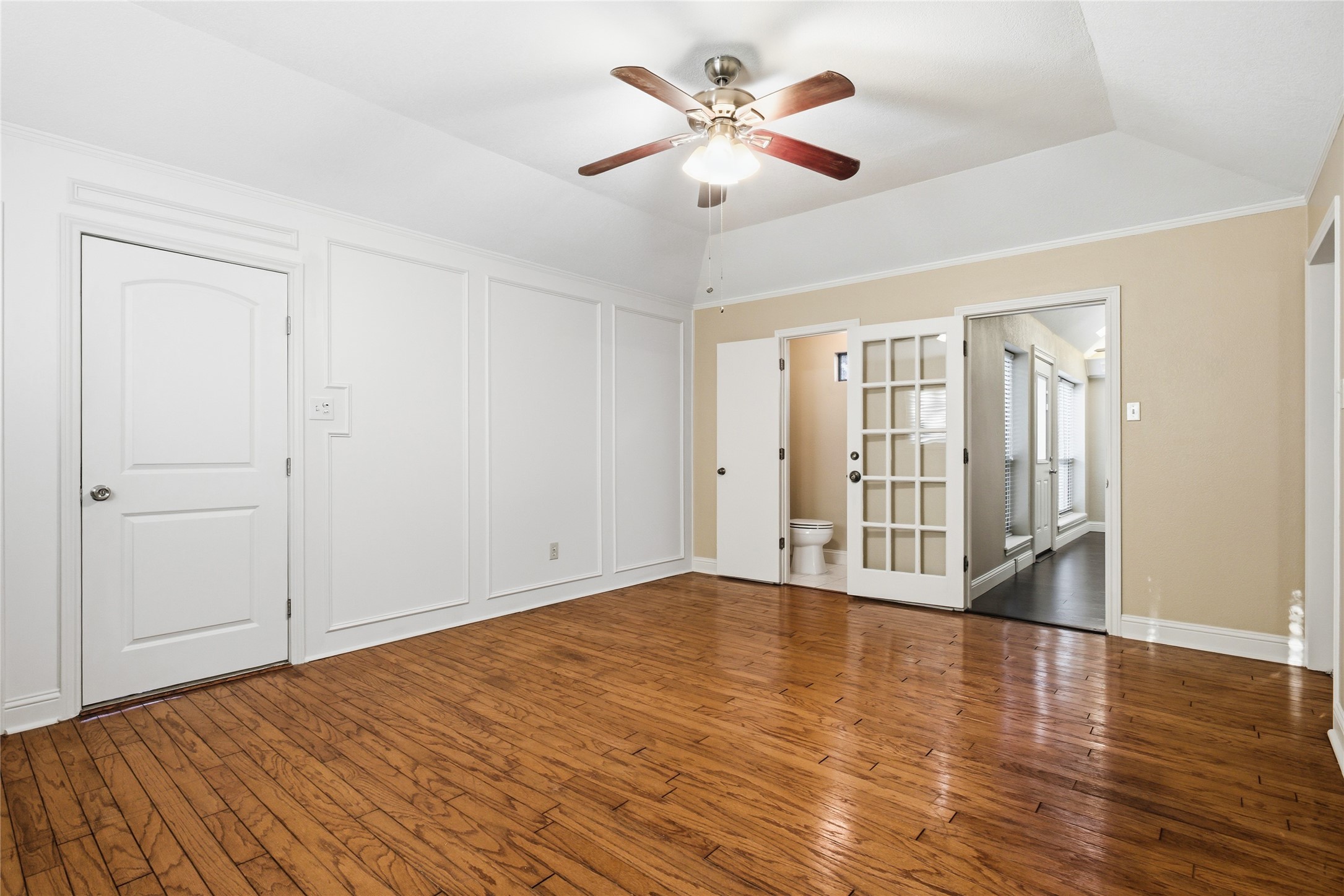 217 Willowcrest Drive Garland TX 75040