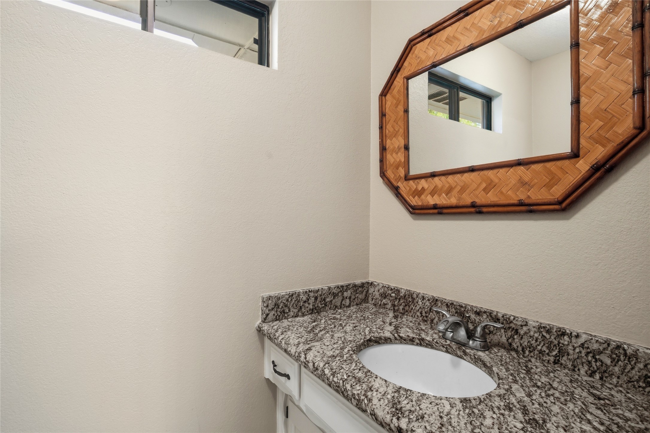 217 Willowcrest Drive Garland TX 75040